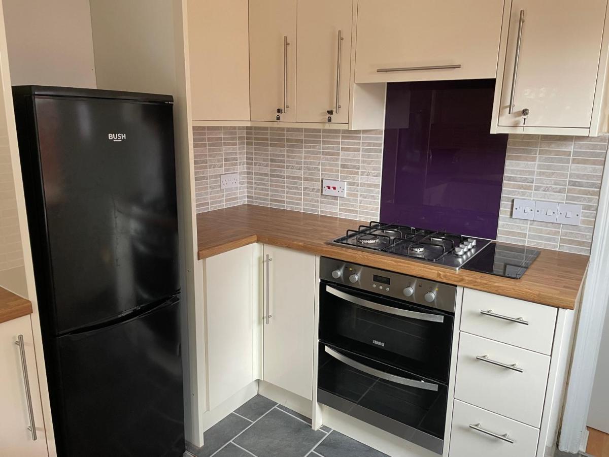 Rooms In A Victorian Comfortable 4-Bedroom House In Milton Keynes Rooms Not En-Suites Wolverton  Bagian luar foto